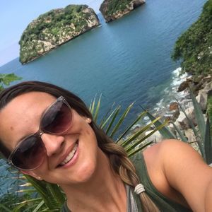 Meet your Posher, Kelly